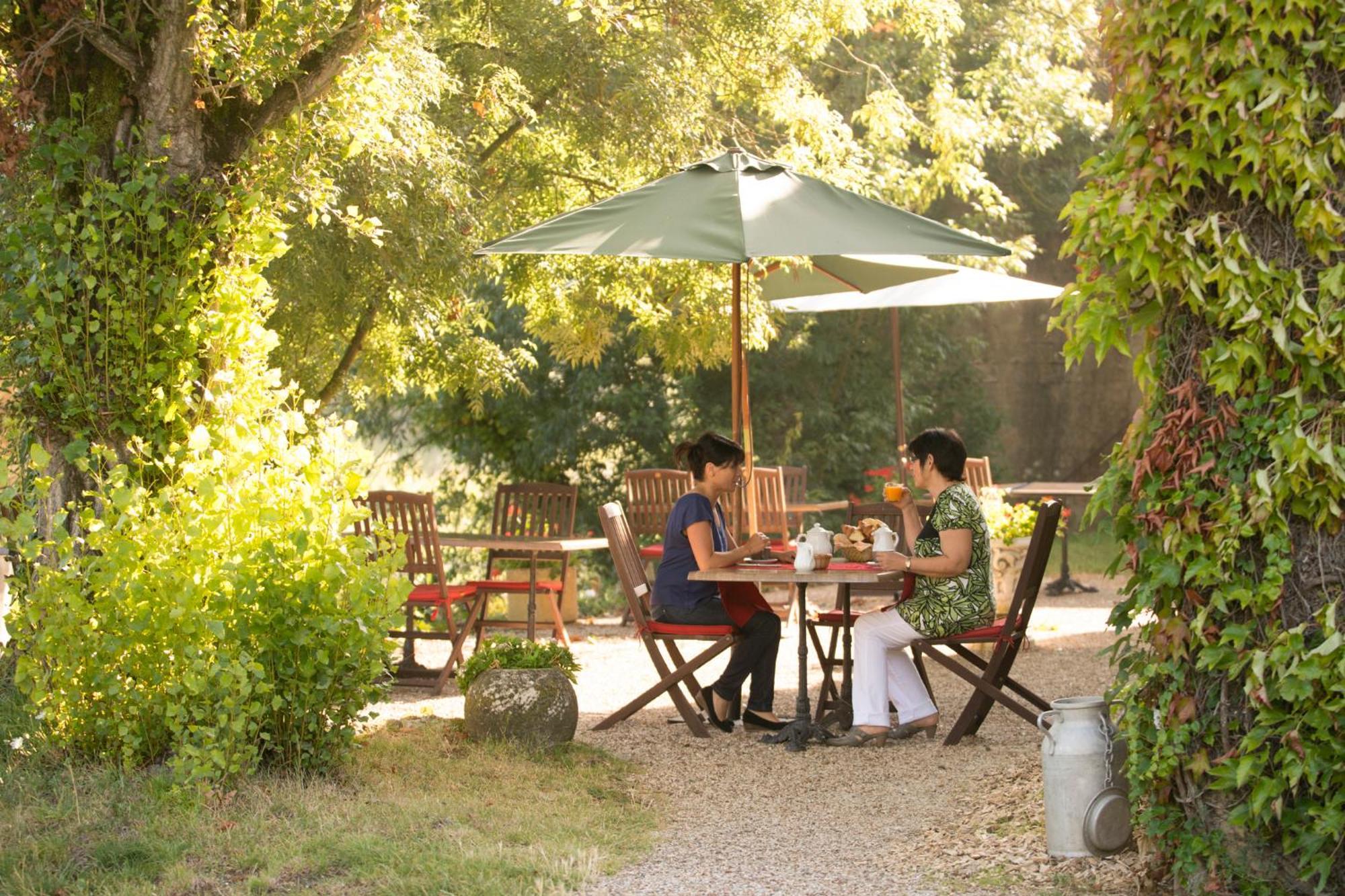 Logis Auberge De La Riviere Les Velluire-sur-Vendee ภายนอก รูปภาพ