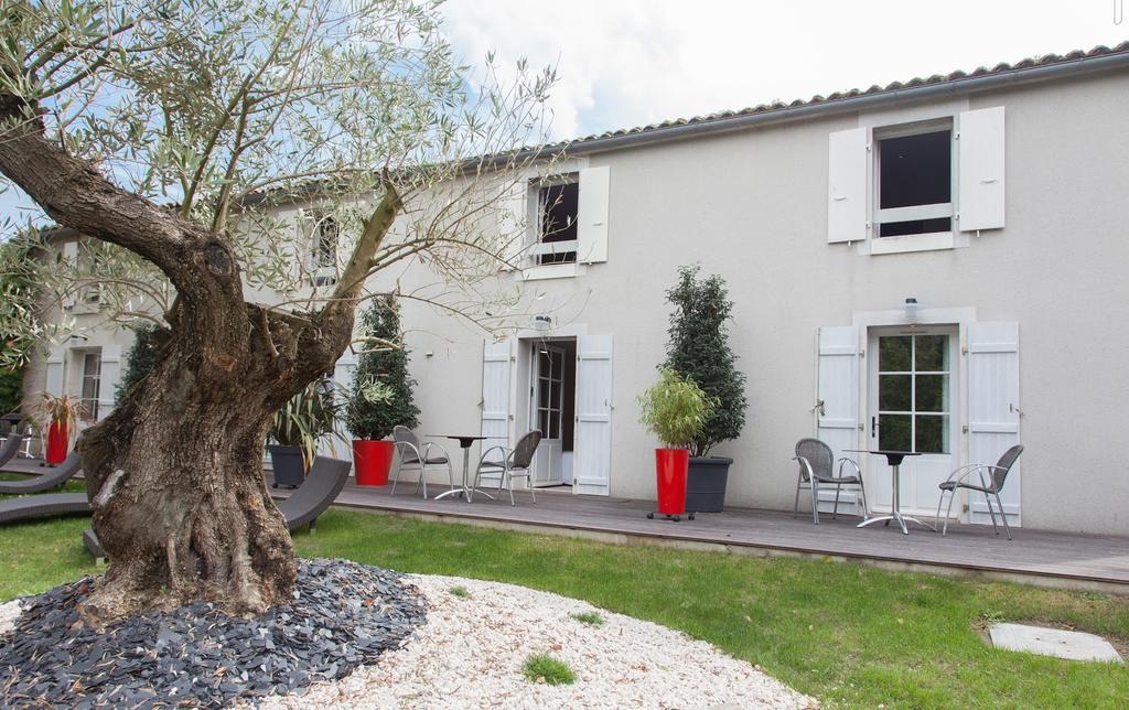 Logis Auberge De La Riviere Les Velluire-sur-Vendee ภายนอก รูปภาพ